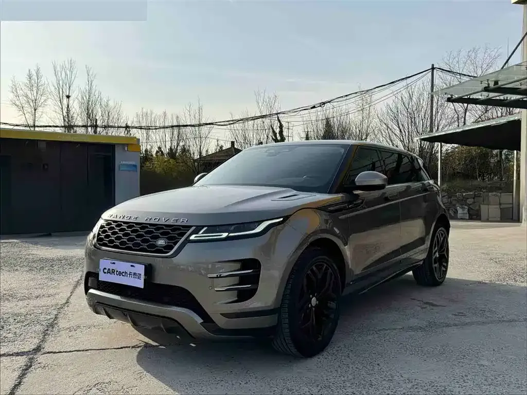 Land Rover Evoque — фото 1