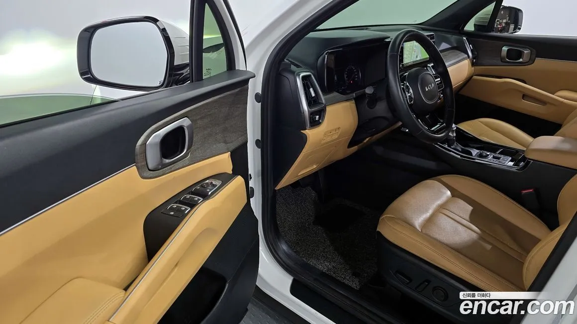 Kia Sorento — фото 10