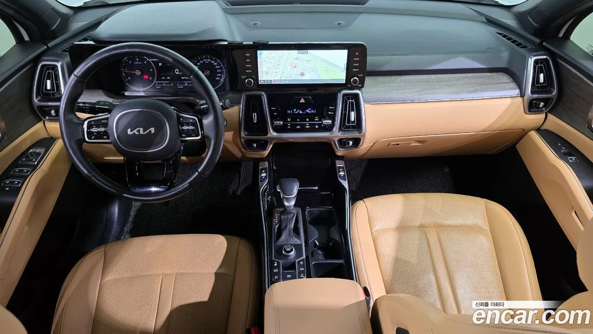 Kia Sorento — фото 7