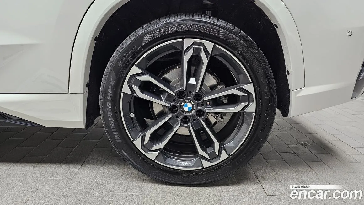 BMW X1 — фото 5