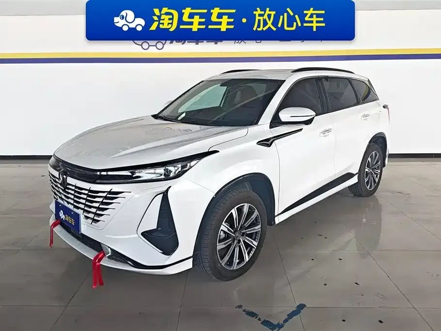 Changan CS75PLUS — фото 1
