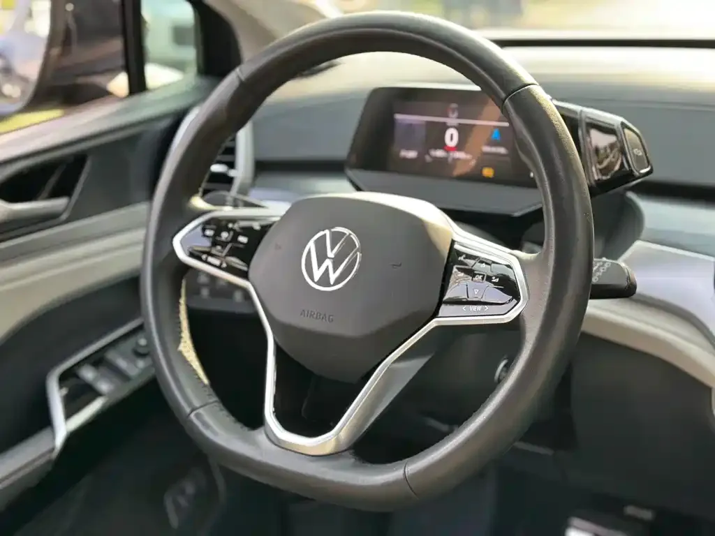 Volkswagen ID.6 Crozz — фото 6