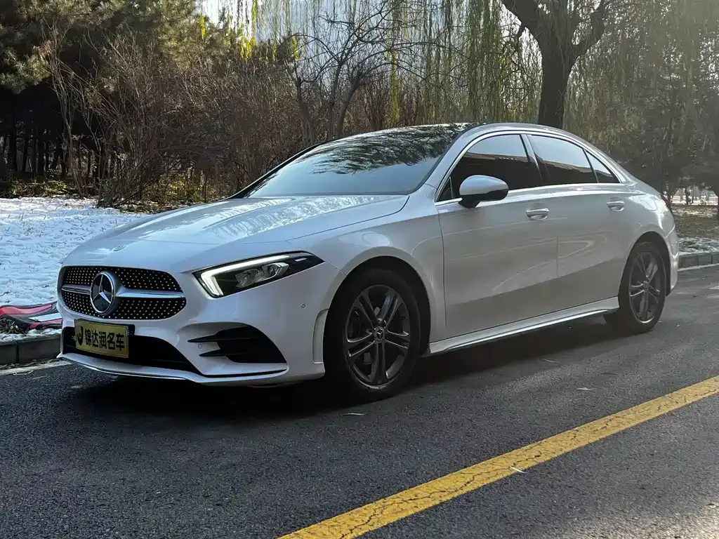 Mercedes-Benz A-Class — фото 1