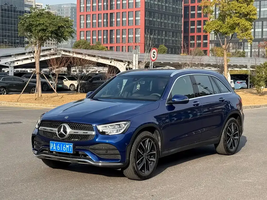 Mercedes-Benz GLC — фото 1