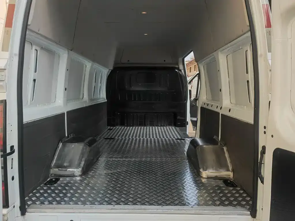 Ford Transit Custom — фото 3