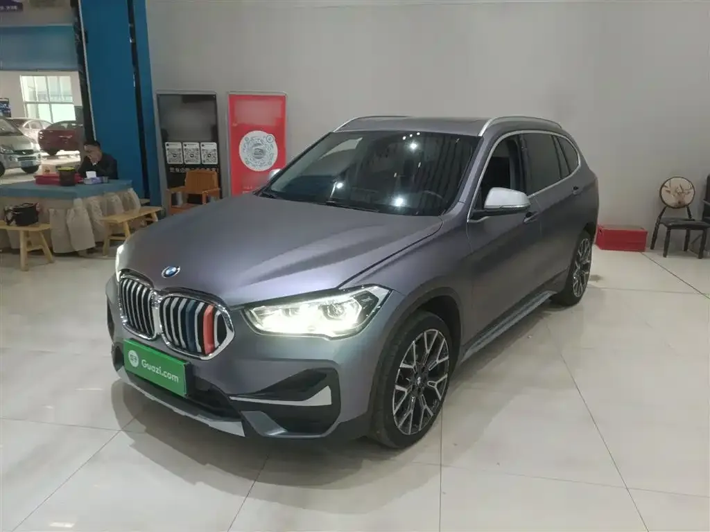 BMW X1 — фото 1
