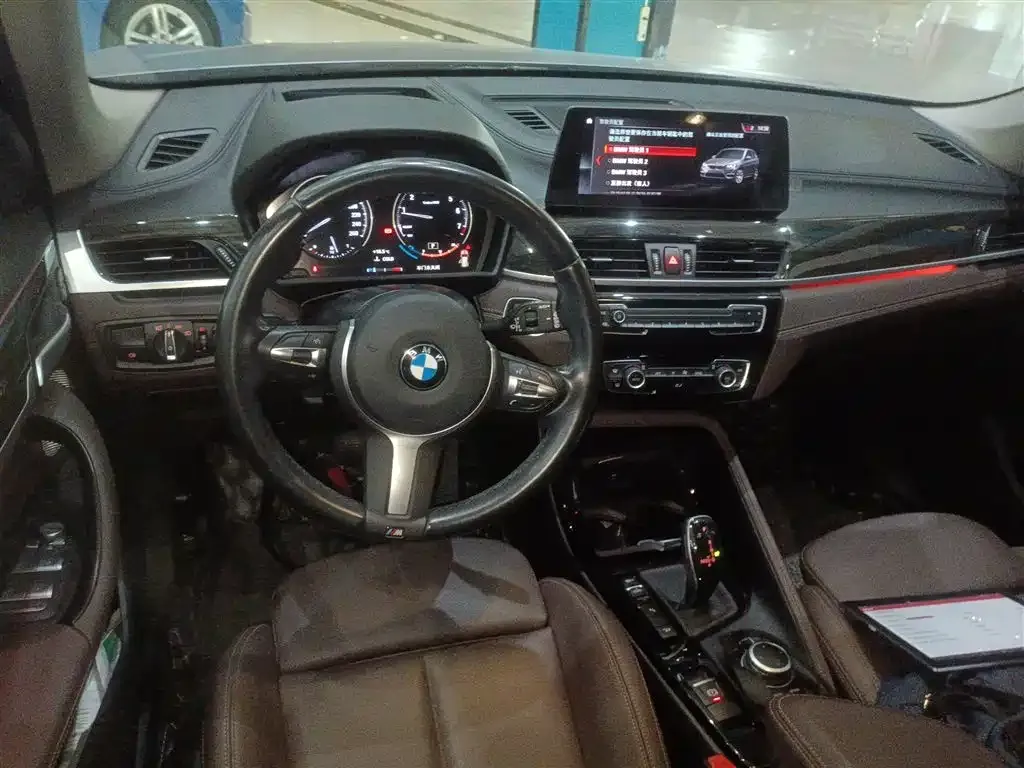 BMW X1 — фото 10