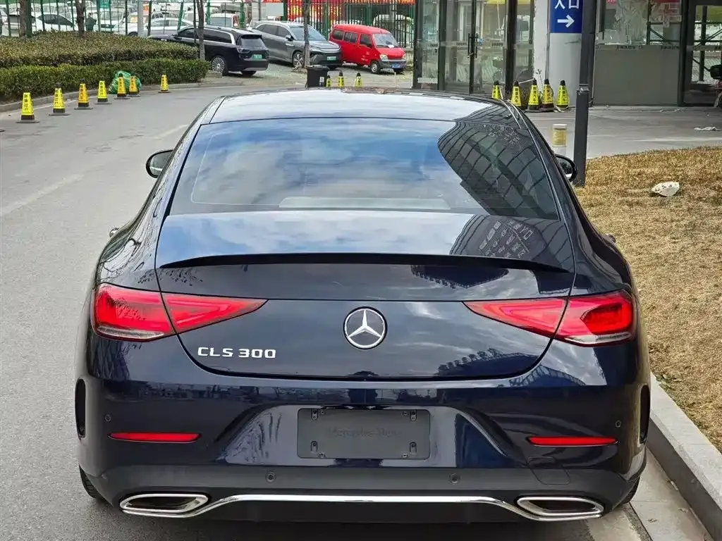 Mercedes-Benz CLS — фото 5