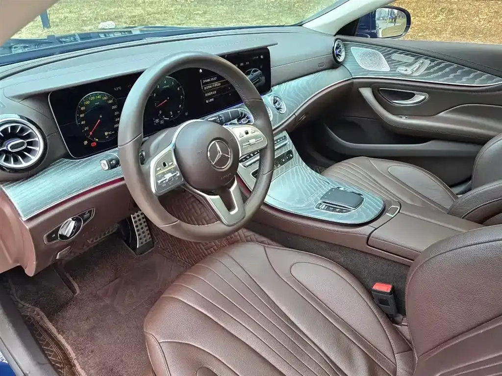Mercedes-Benz CLS — фото 7