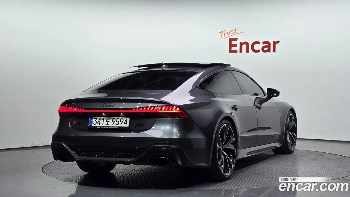 Audi RS7 — фото 4