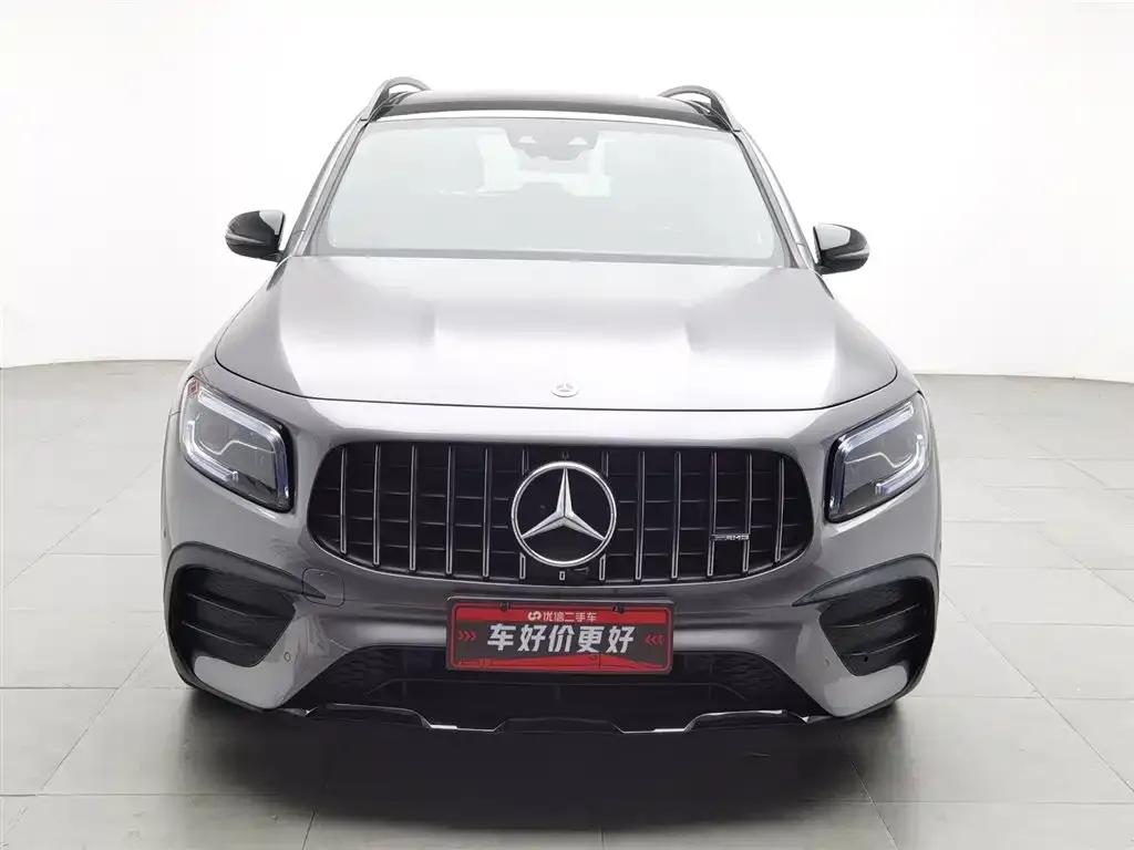 Mercedes-Benz GLB AMG — фото 5