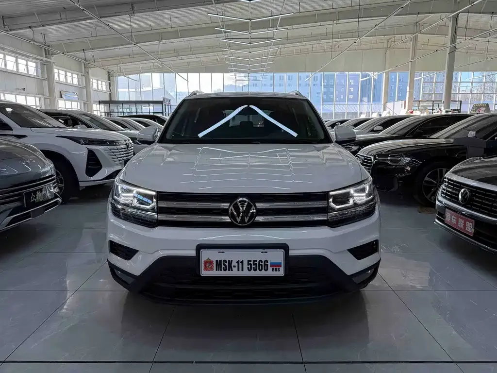 Volkswagen Tharu — фото 2