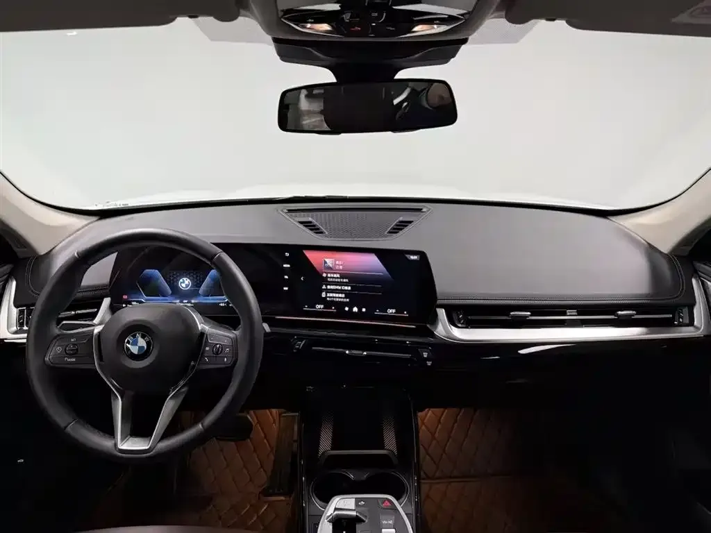 BMW X1 — фото 3