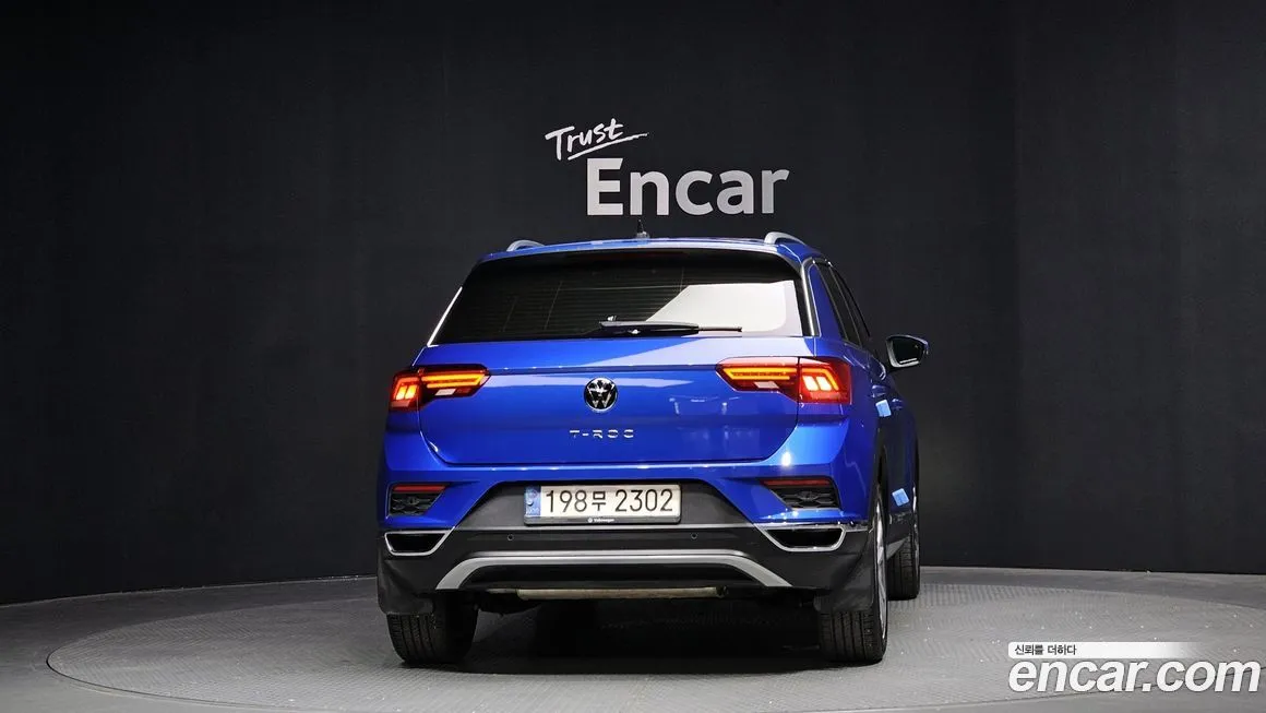 Volkswagen T-Roc — фото 4