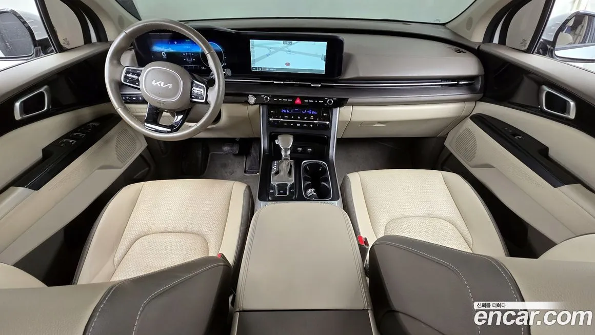 Kia Carnival — фото 4