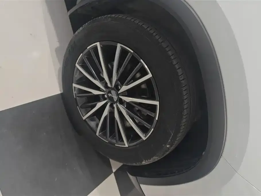 Chery Tiggo 8 PLUS — фото 3