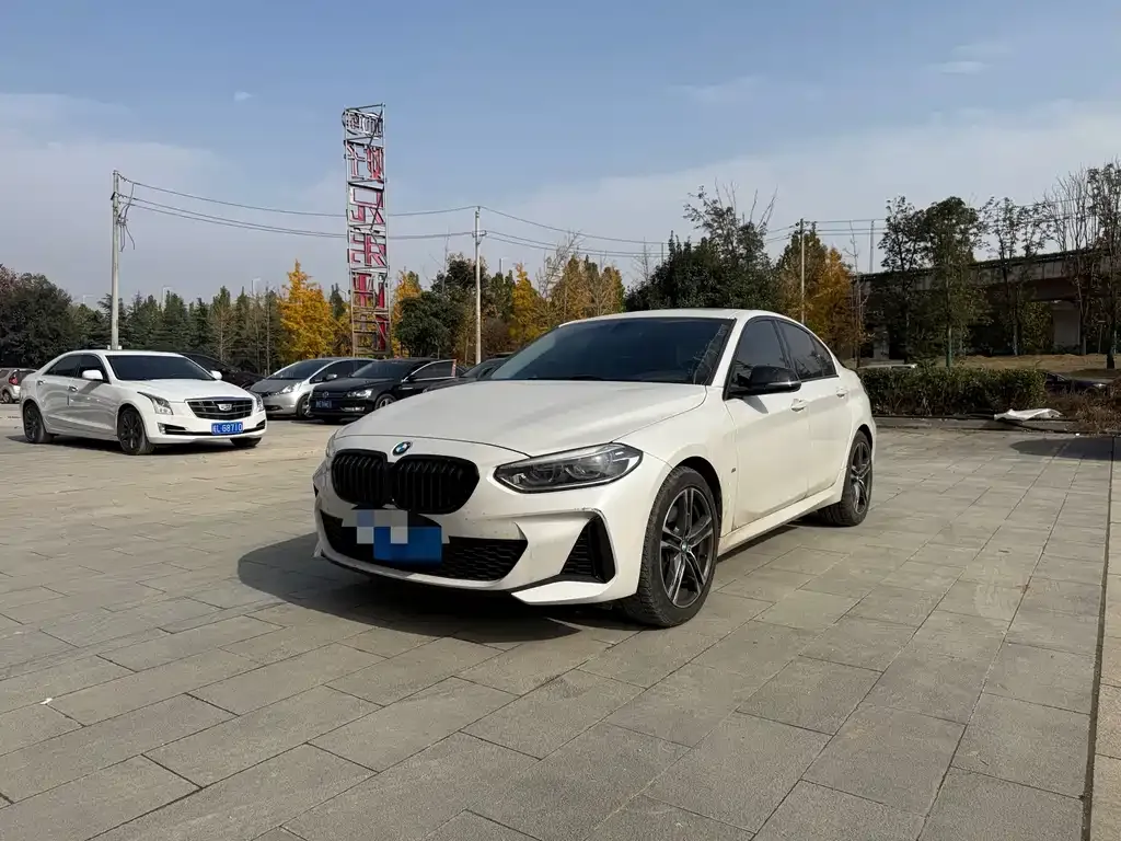 BMW 1 Series — фото 1