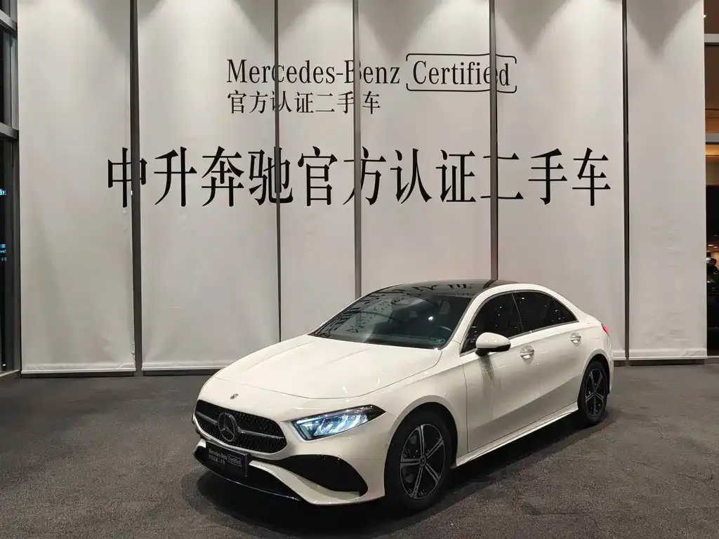Mercedes-Benz A-Class — фото 1