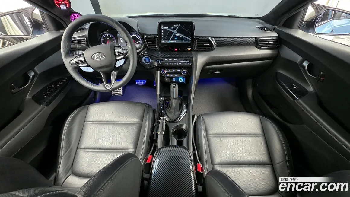 Hyundai Veloster — фото 9