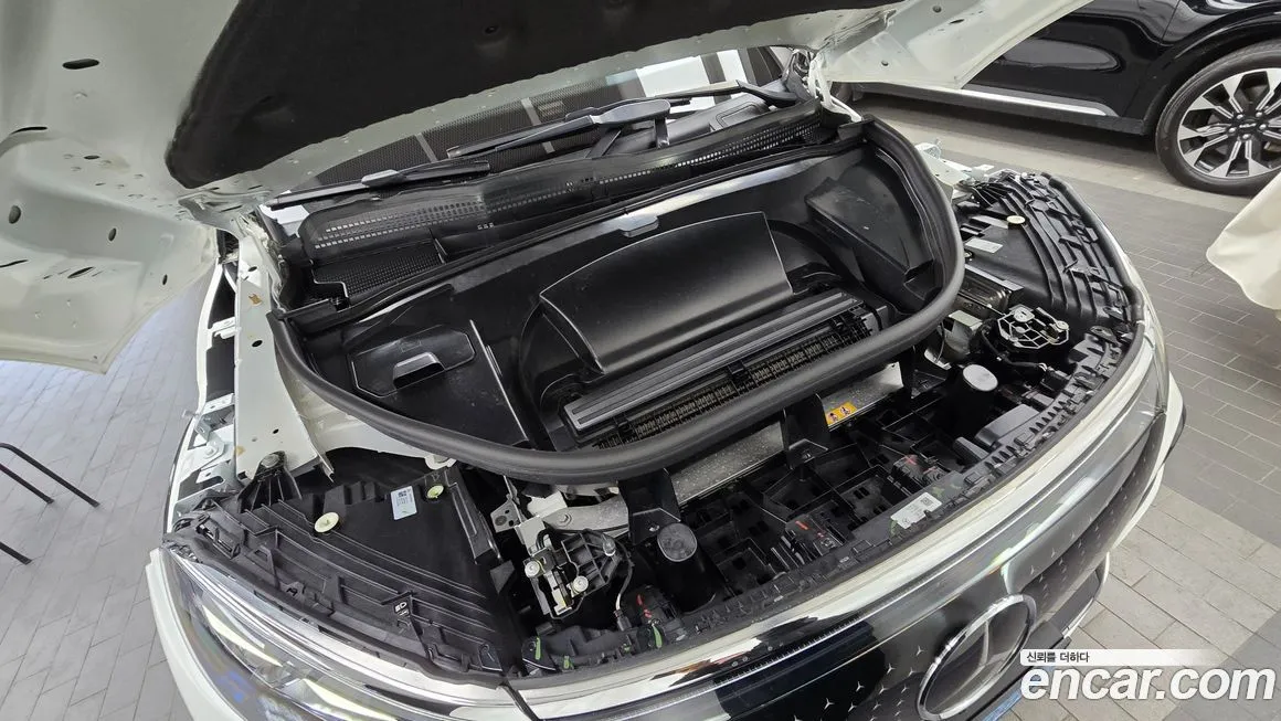 Mercedes-Benz EQS — фото 10