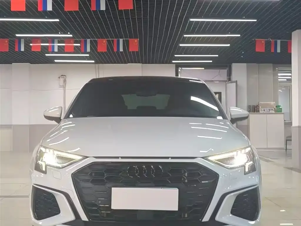 Audi A3 — фото 2