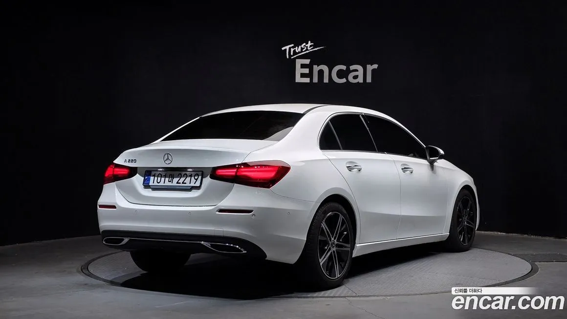 Mercedes-Benz A-Class — фото 2