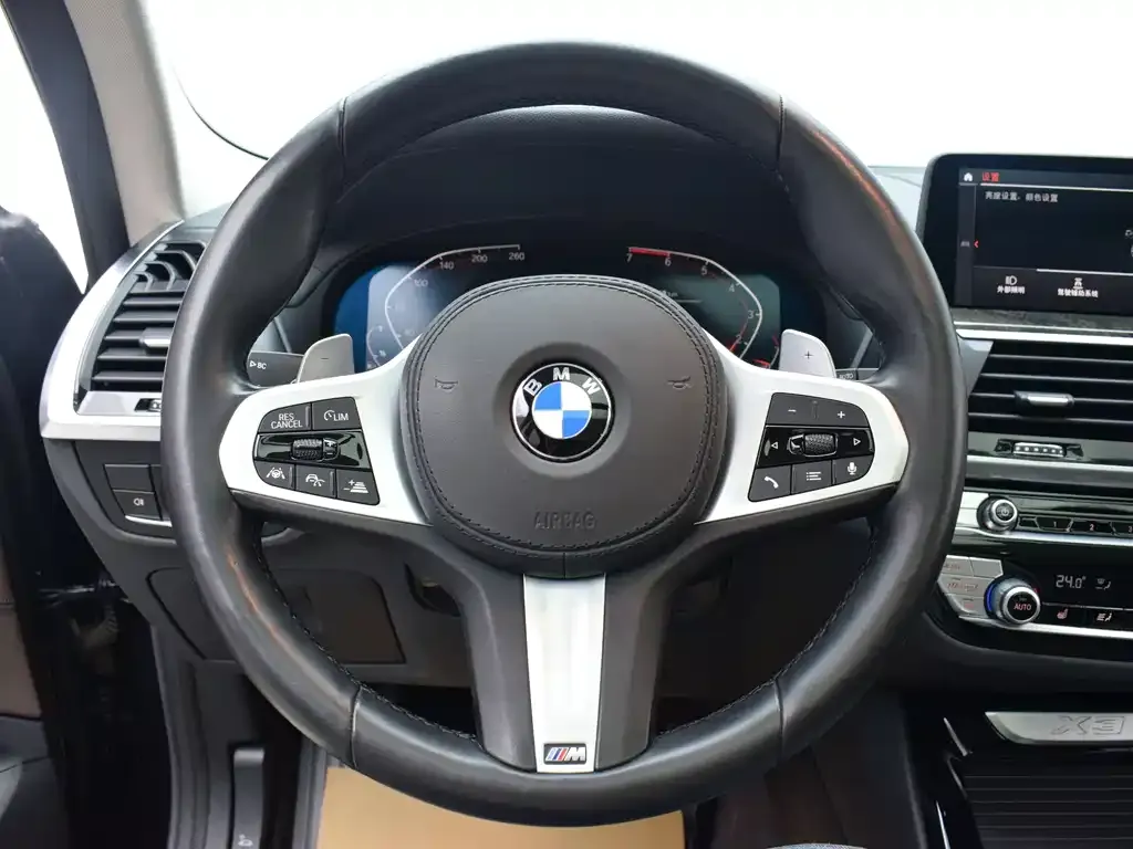BMW X3 — фото 4