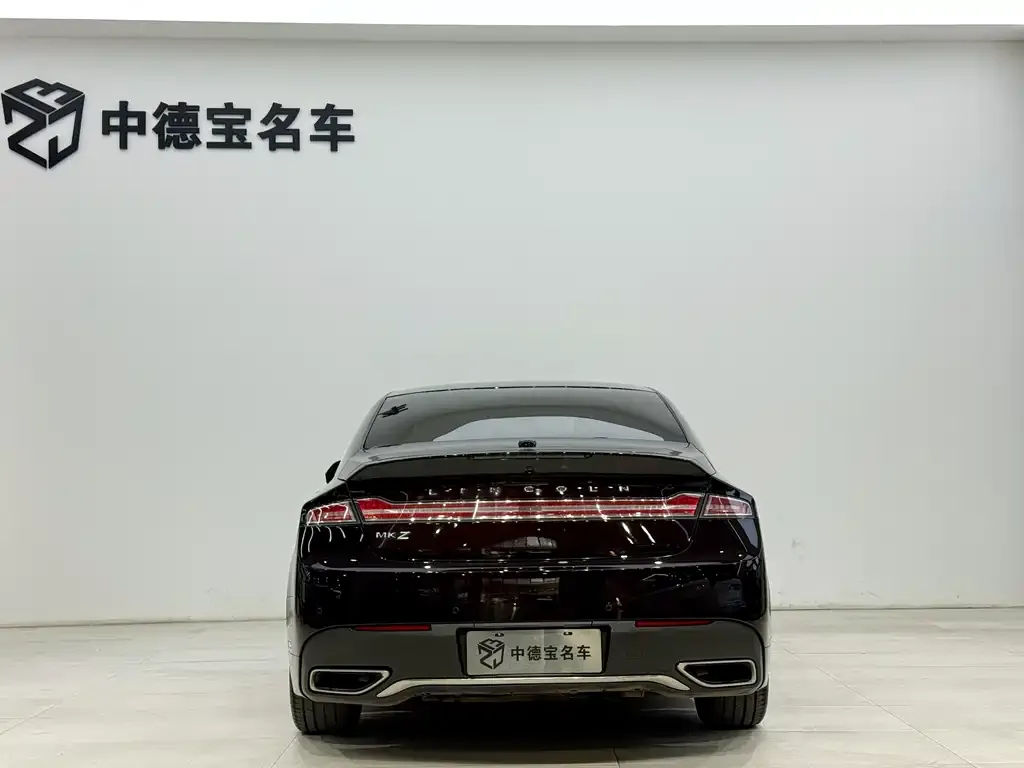 Lincoln MKZ — фото 5