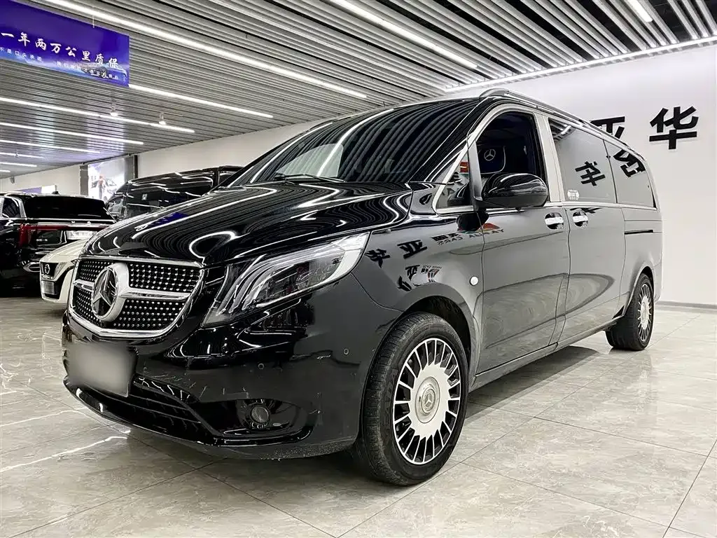 Mercedes-Benz Vito — фото 1