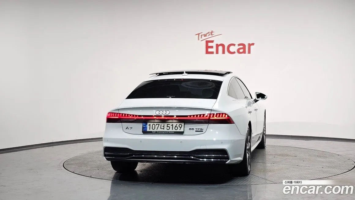 Audi A7 — фото 8