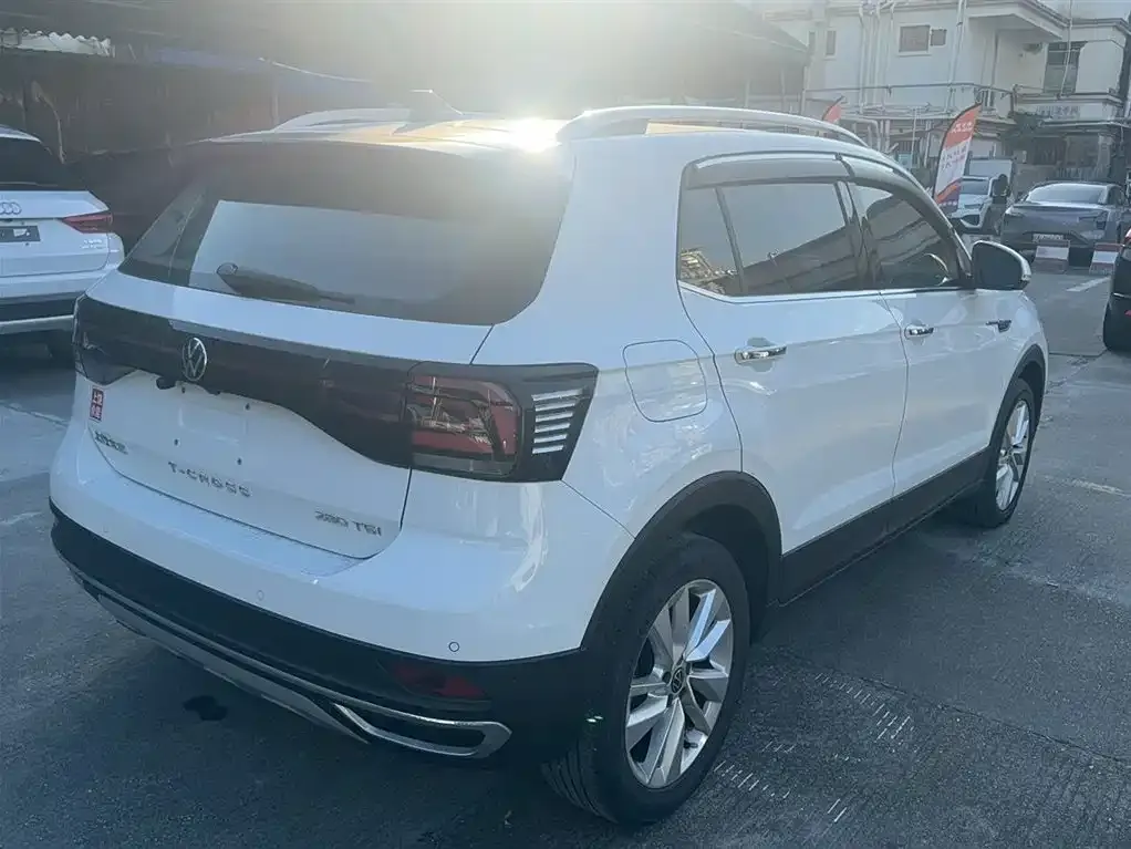 Volkswagen T-Cross — фото 5