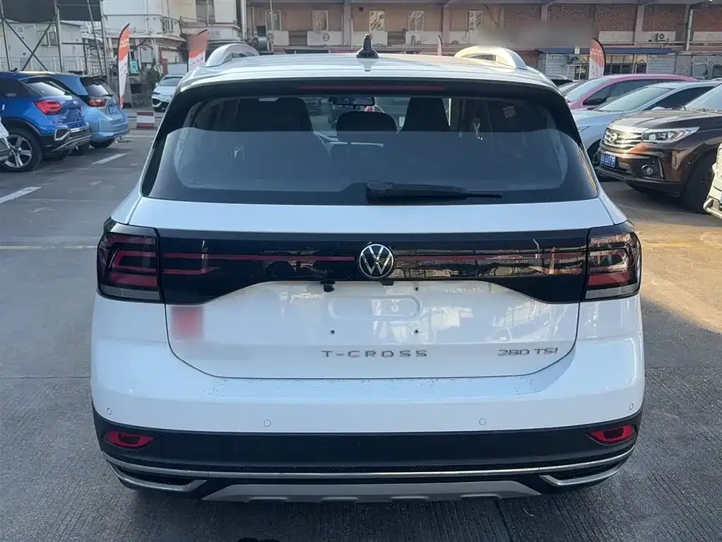 Volkswagen T-Cross — фото 6