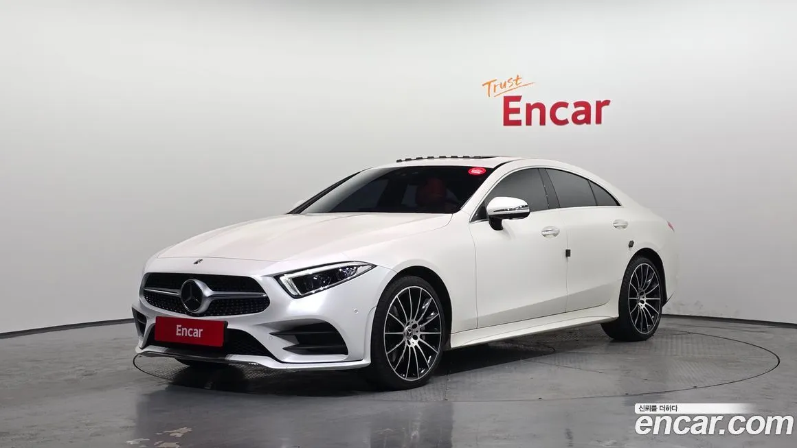 Mercedes-Benz CLS-Class — фото 1
