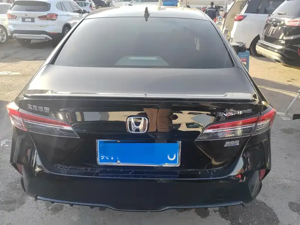 Honda Inspire — фото 6