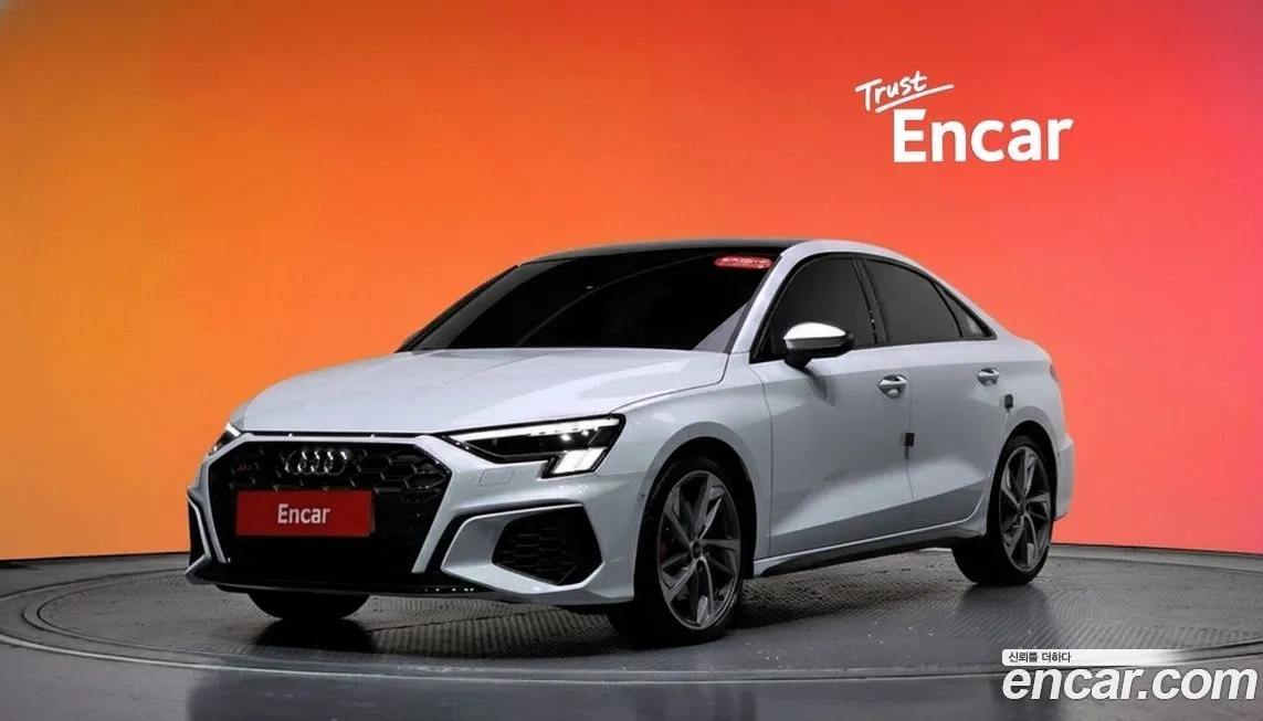 Audi S3 — фото 1