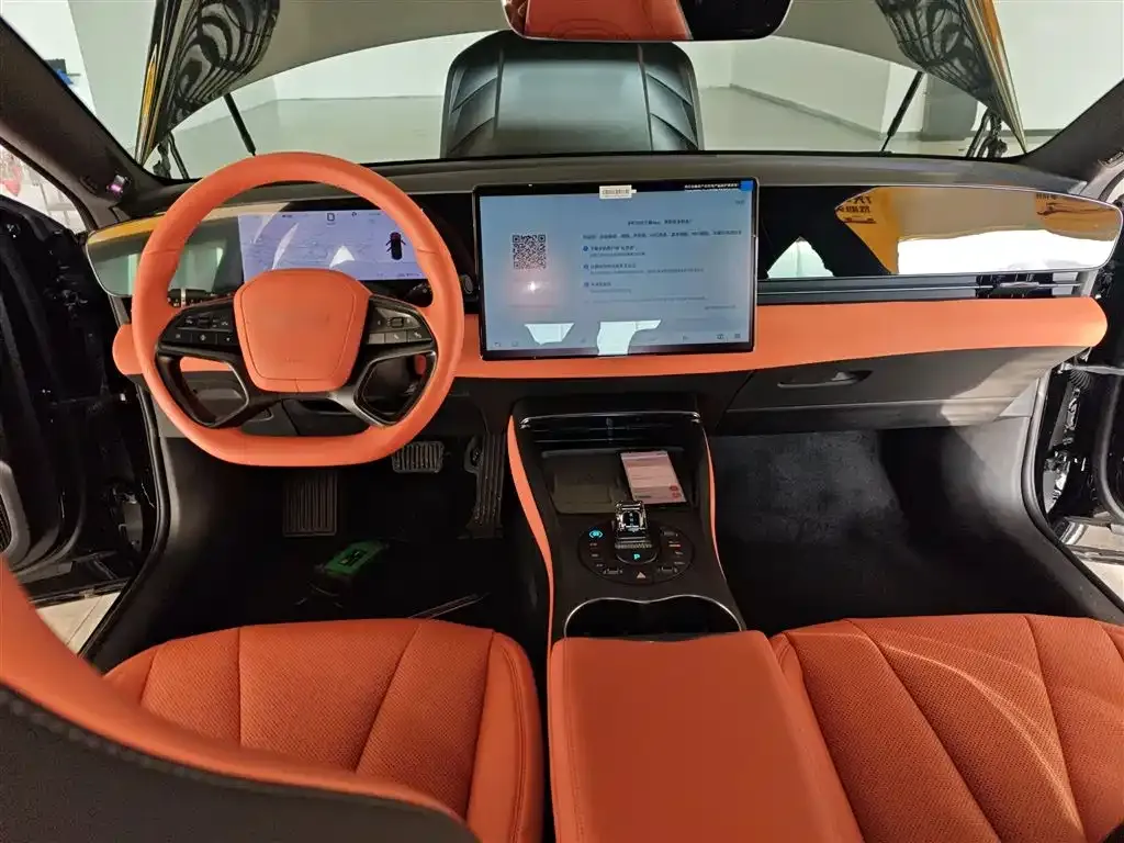BYD Seal — фото 6