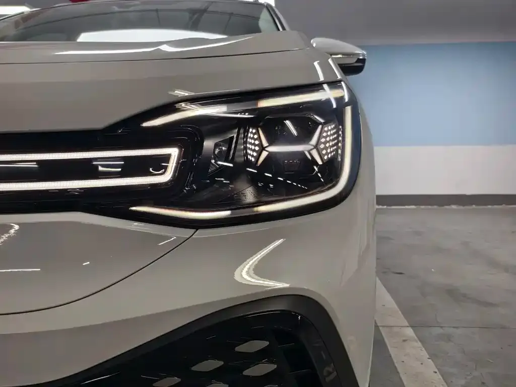 Volkswagen ID.6 Crozz — фото 2