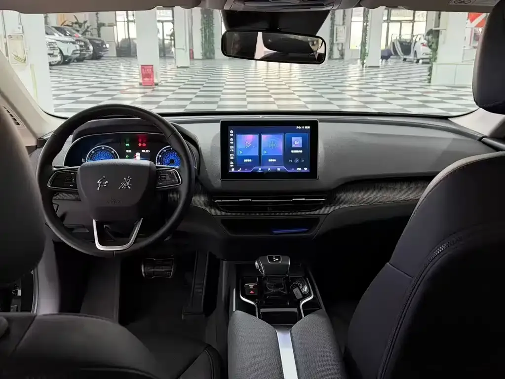 Hongqi E-QM5 — фото 2