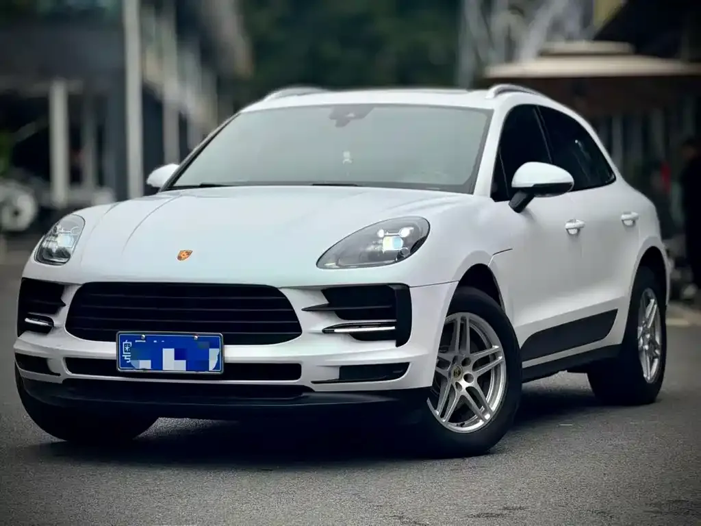 Porsche Macan — фото 1