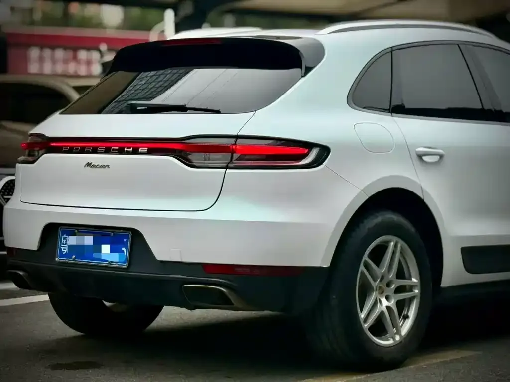 Porsche Macan — фото 4