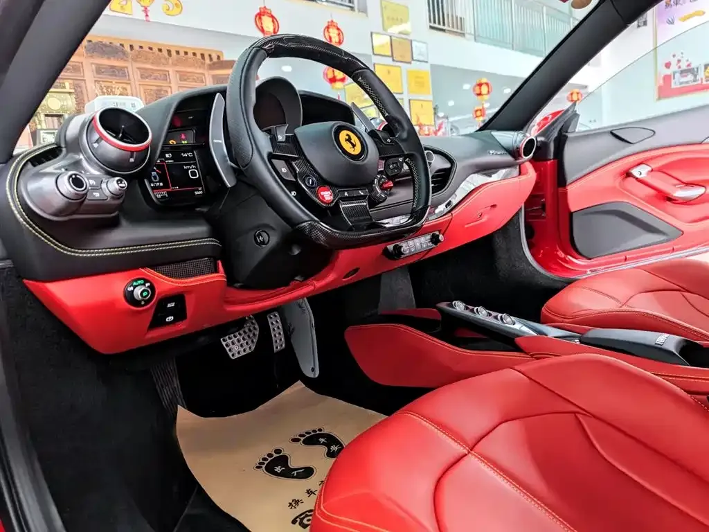 Ferrari F8 — фото 4
