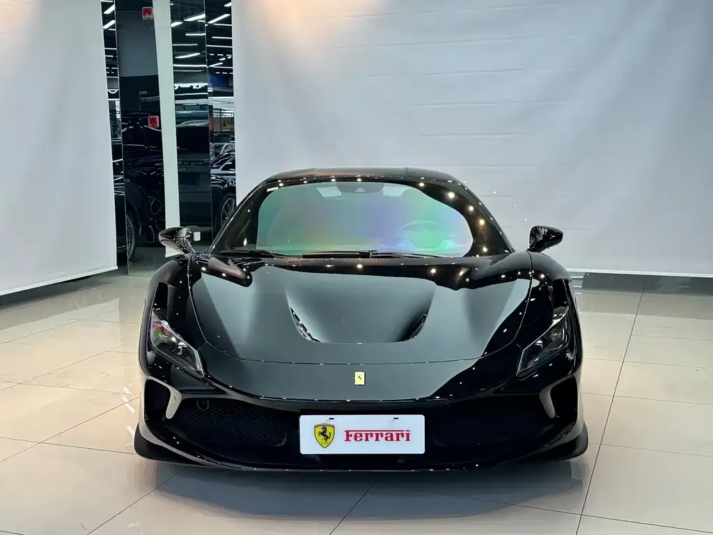 Ferrari F8 — фото 6