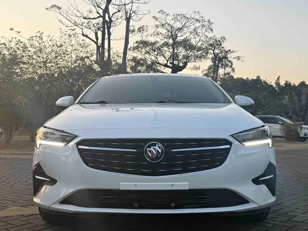Buick Regal — фото 6