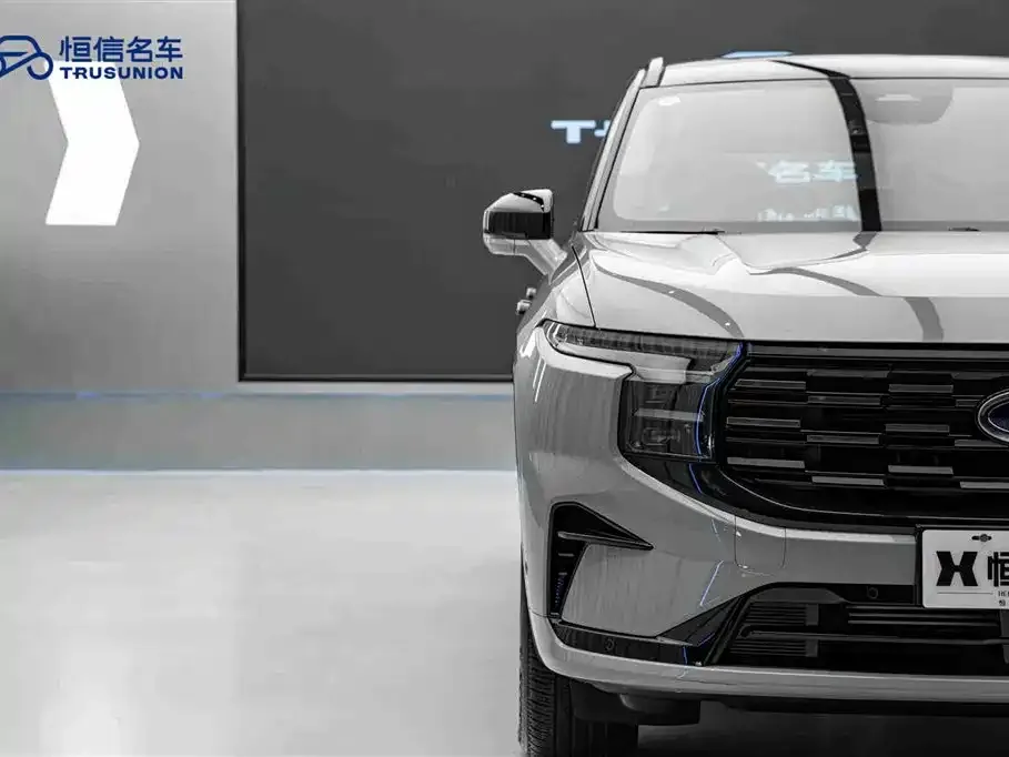 Ford Edge — фото 3