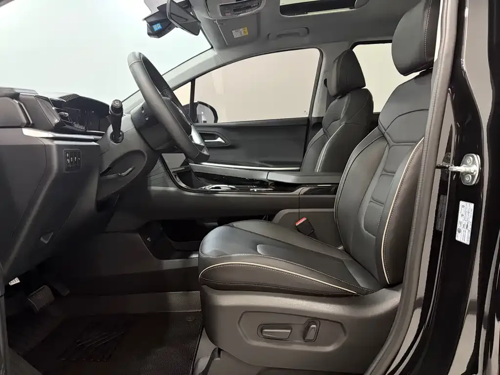 Hyundai Custo — фото 3