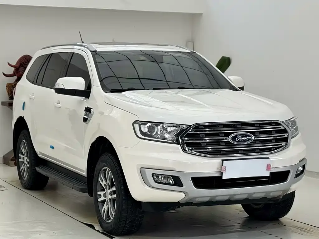Ford Everest — фото 2