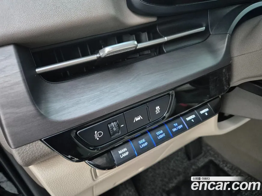 Kia Carnival — фото 6