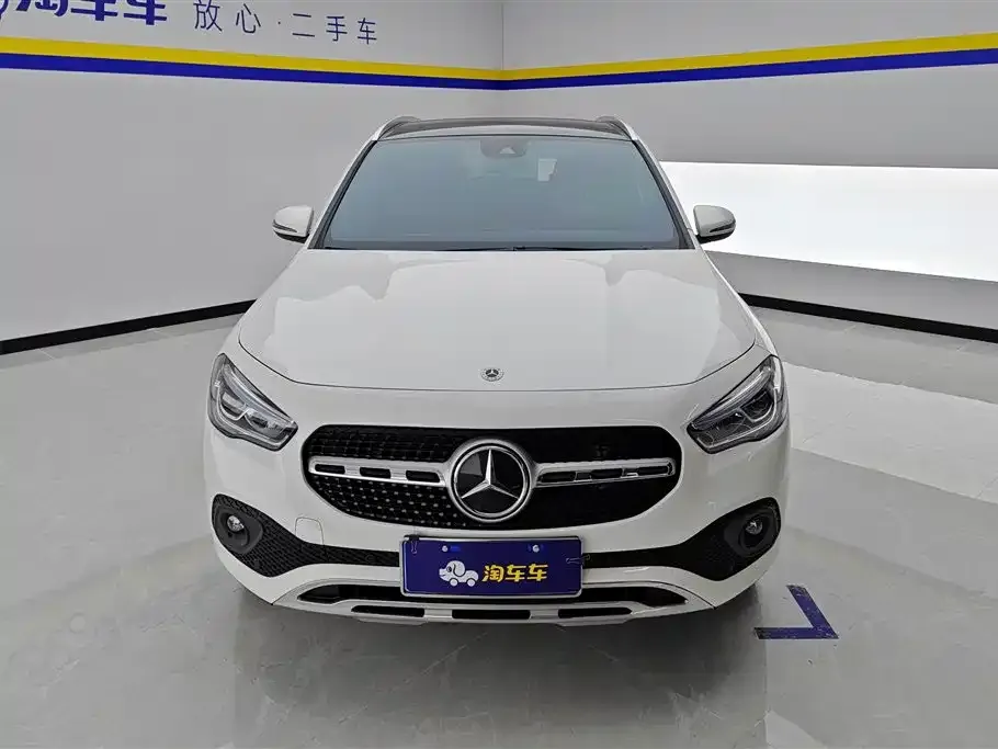 Mercedes-Benz GLA — фото 7