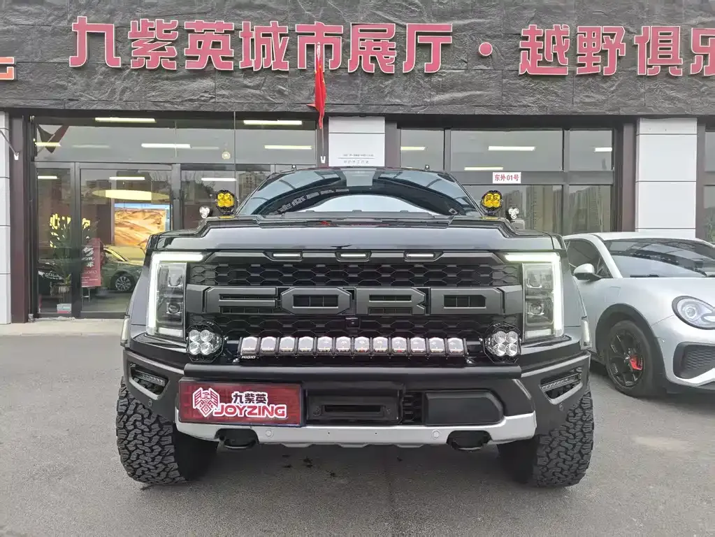 Ford F-150 Raptor — фото 6