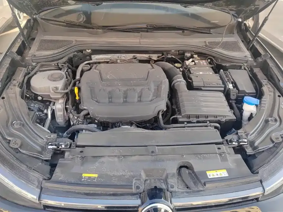 Volkswagen Passat — фото 10